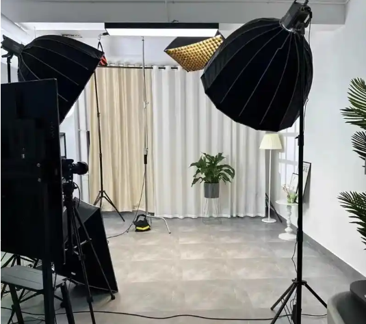 直播间搭建需要哪些设备